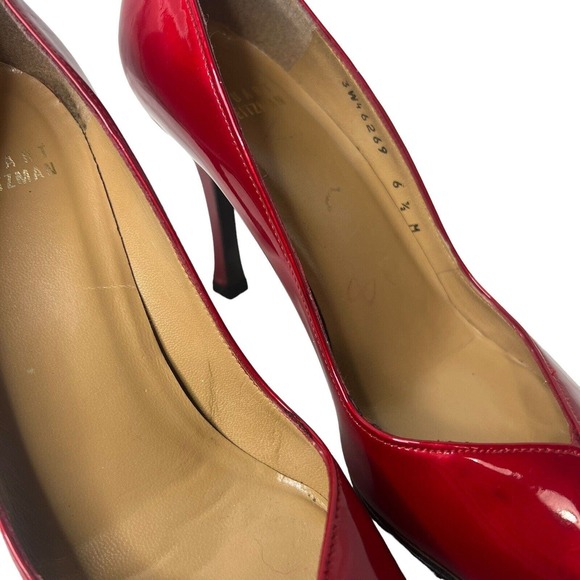 Stuart Weitzman SZ 6.5 Red Patent Leather Pointed Toe Candy Apple Slip on Pumps - Picture 5 of 10